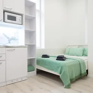 هوليدايز هارموني , بودابست المجر