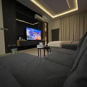  شقة Luxury Studio With Private Side Entrance